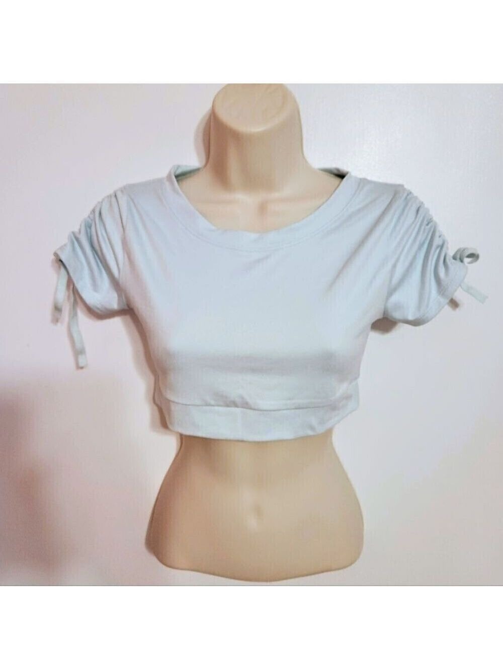 Briavia Mint Green Cropped Top Large - Picture 2 of 8